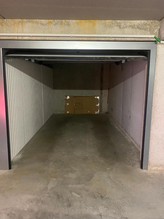 Lichtrijk 2-Slaapkamerappartement Met Zeezicht En Gratis Parking ออสเทนด์ ภายนอก รูปภาพ
